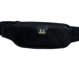 Amphipod Running Waist Pack Black Mesh Zippered Adjustable Belt OS